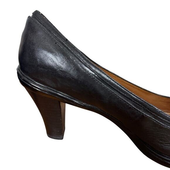 Sofft Womens Solid Black Round Toe Leather Slip On Pumps High Heels sz 9 M - Picture 3 of 16